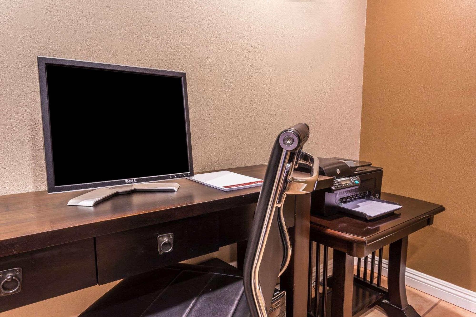 Hotel Ramada By Wyndham Mountain View Extérieur photo